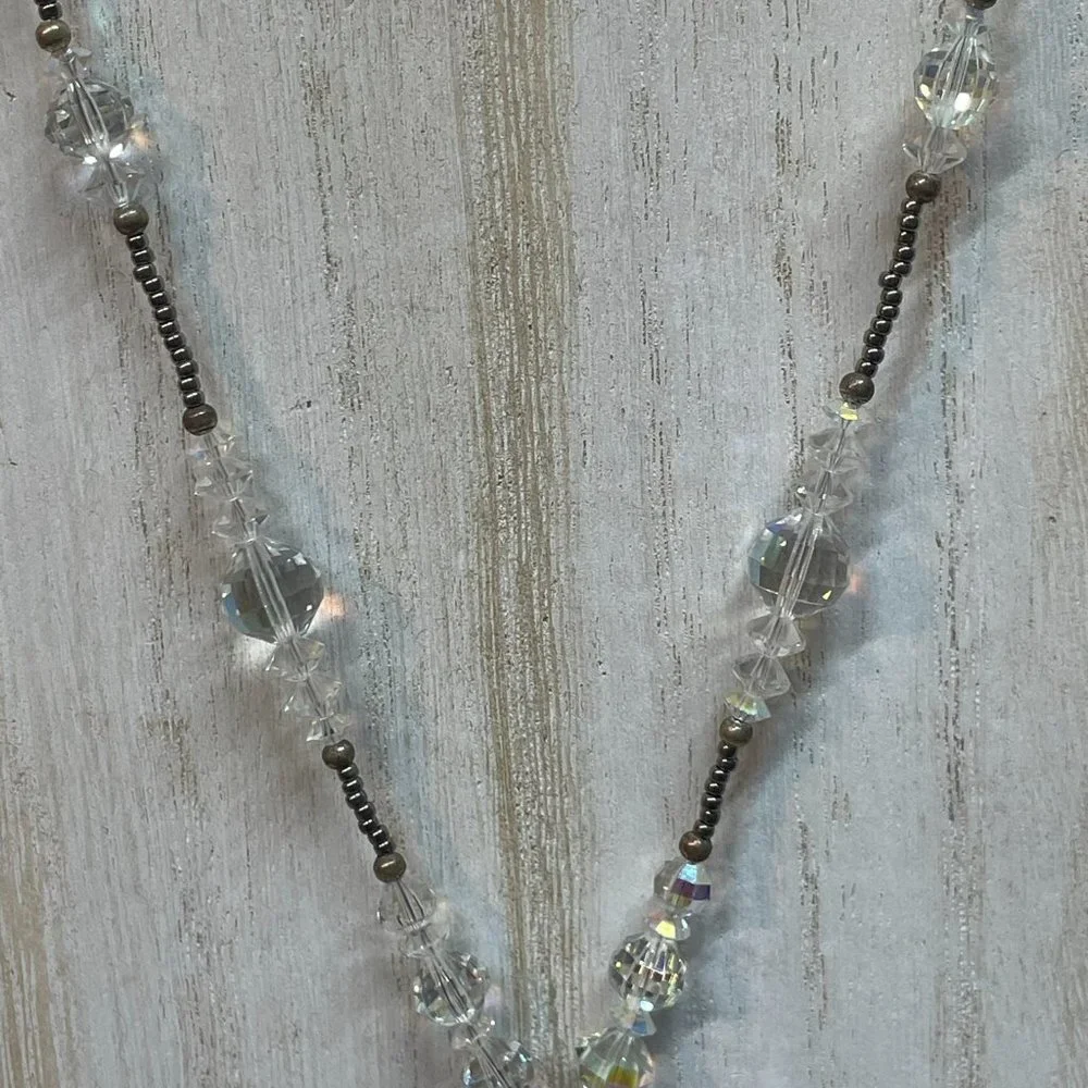 REPURPOSED vintage BROOCH clear faceted crystal glass bead NECKLACE artisan made - Picture 4 of 8